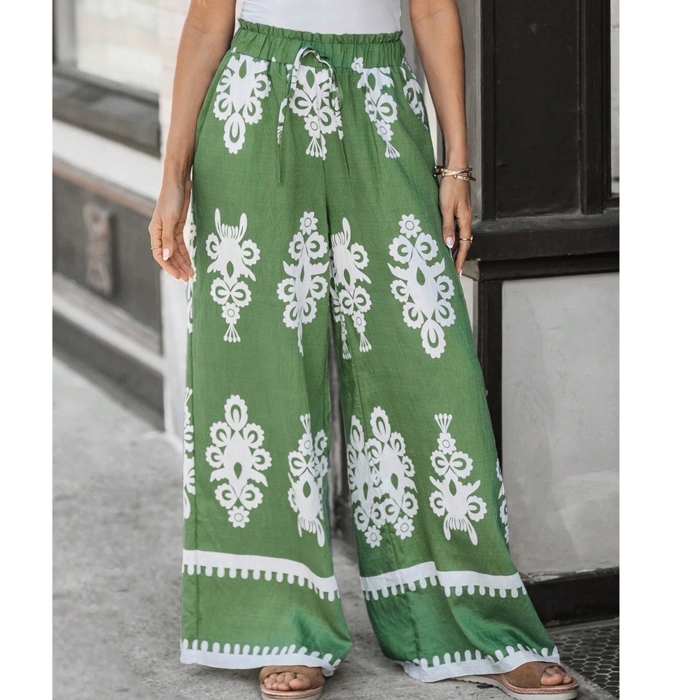 Boho Minimalist Stretchy waist Wide Leg Pants - Picture 3 of 5